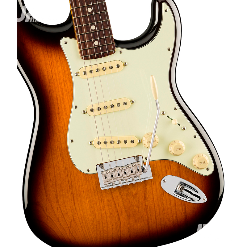 GUITARRA ELECTRICA FENDER 0113900803 AM PRO II STRAT RW 2TS - JP Musical