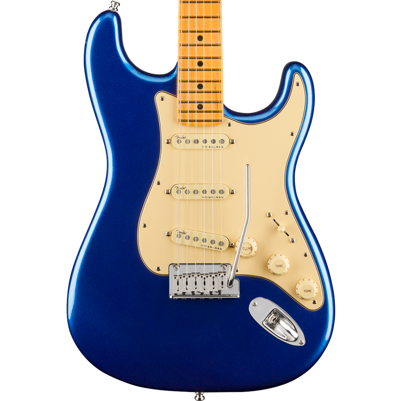 Fender 0118012795 American Ultra Stratocaster Maple Fingerboard Cobra Blue - JP Musical