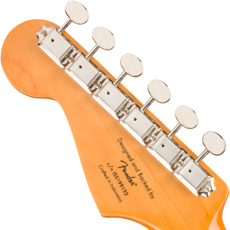 Squier 0374010500 Classic Vibe '60s Stratocaster Laurel Fingerboard 3-Tone Sunburst - JP Musical